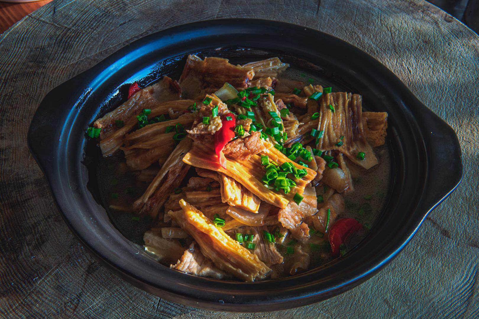 胡伢子腐竹煲.jpg